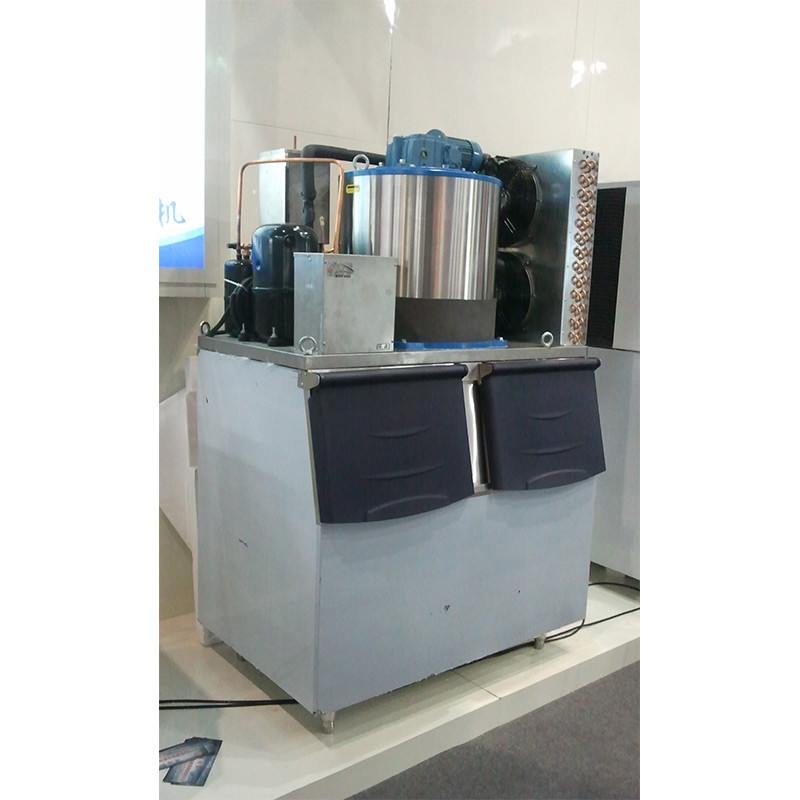 El CE comercial modificado para requisitos particulares de la máquina de hielo de la escama del supermercado del tamaño aprobó
