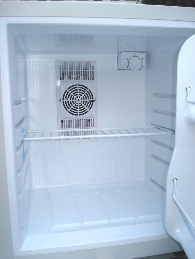 Barras del hotel del semiconductor de 42 litros mini con el