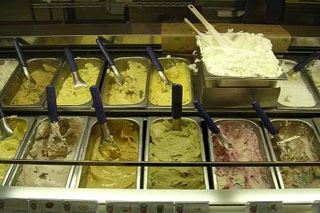 Aduana dura azul del congelador de la exhibición del helado de 10 cacerolas para la tienda/la alameda
