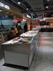 pescados congelados exhibición del escaparate de los pescados de los pescados de los 2m al revés para la exhibición del supermercado