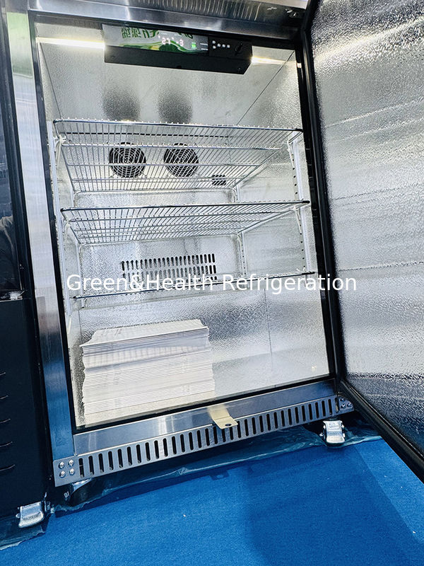 Certificado ETL 150L 168Cans de acero inoxidable de puertas sólidas para refrigeración de bebidas al aire libre