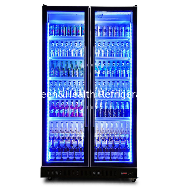 Muchas puertas, estantes de varias capas, luces de varios colores, refrigeradores de bebidas, exhibición, congelador.