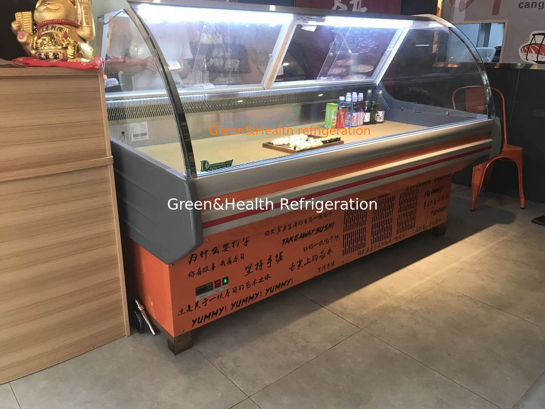 Vitrina comercial para carne con interior de acero inoxidable de vidrio curvado y sistema de refrigeración por ventilador